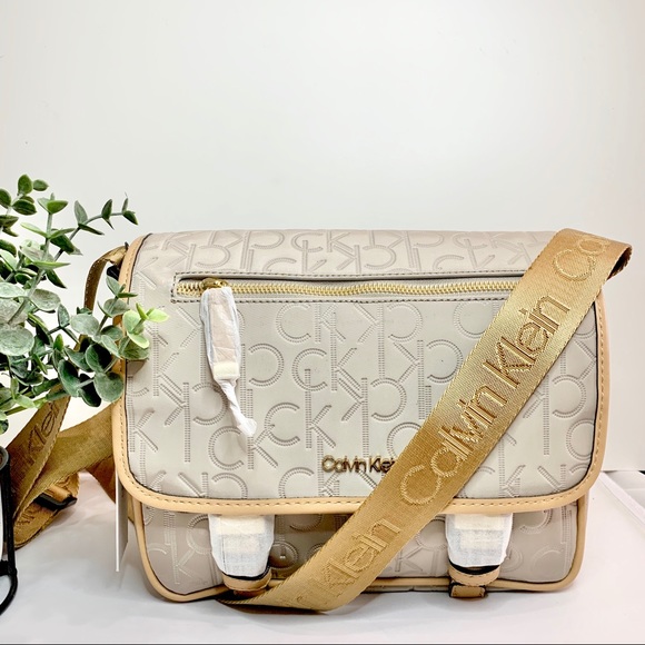 Calvin Klein Handbags - Calvin Klein Tandy Logo Messenger crossbody Bag